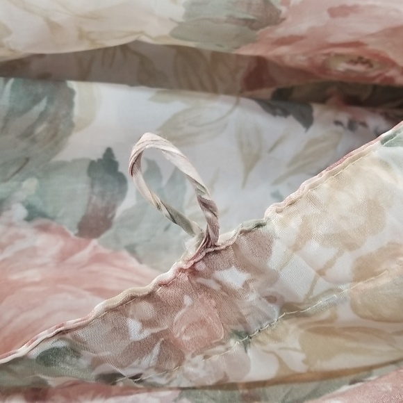 Croscill Cotswold vintage floral sheers rose green - Picture 10 of 10